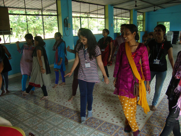 Community-Service-SEAL-Ashram-(Sukhapur)-2014-15 (3)