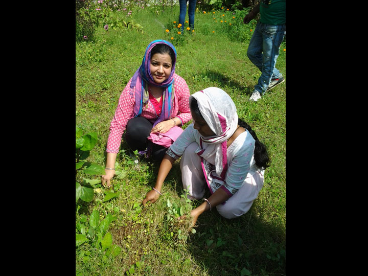 Community-Service-Shaantivan-(Nere)-2014-15 (1)