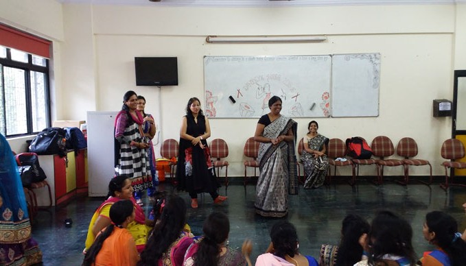 Garba-Dandiya-Competition-2015-16 (2)