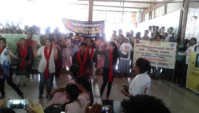 worldaidsday-7-679×388