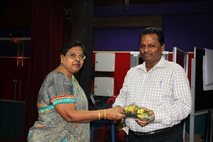 seminar-managing-human-resources-4