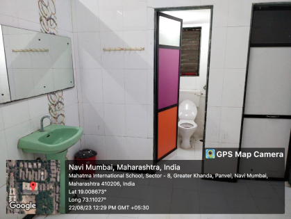 Toilets-for-girls (1)